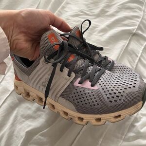 On Running Women’s Gray and Orange Sneakers